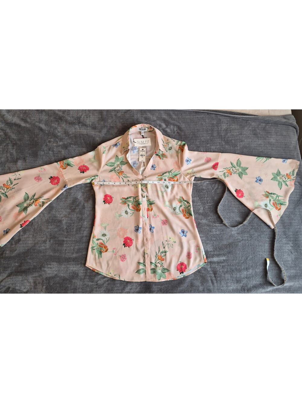 NWT Express Blush Pink Floral Portofino Shirt Slim Fit - Size S